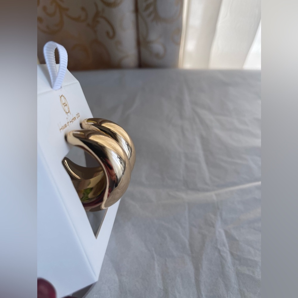 The House of Harlow CHUNKY Drop Earrings GOLD - Picture 8 of 10